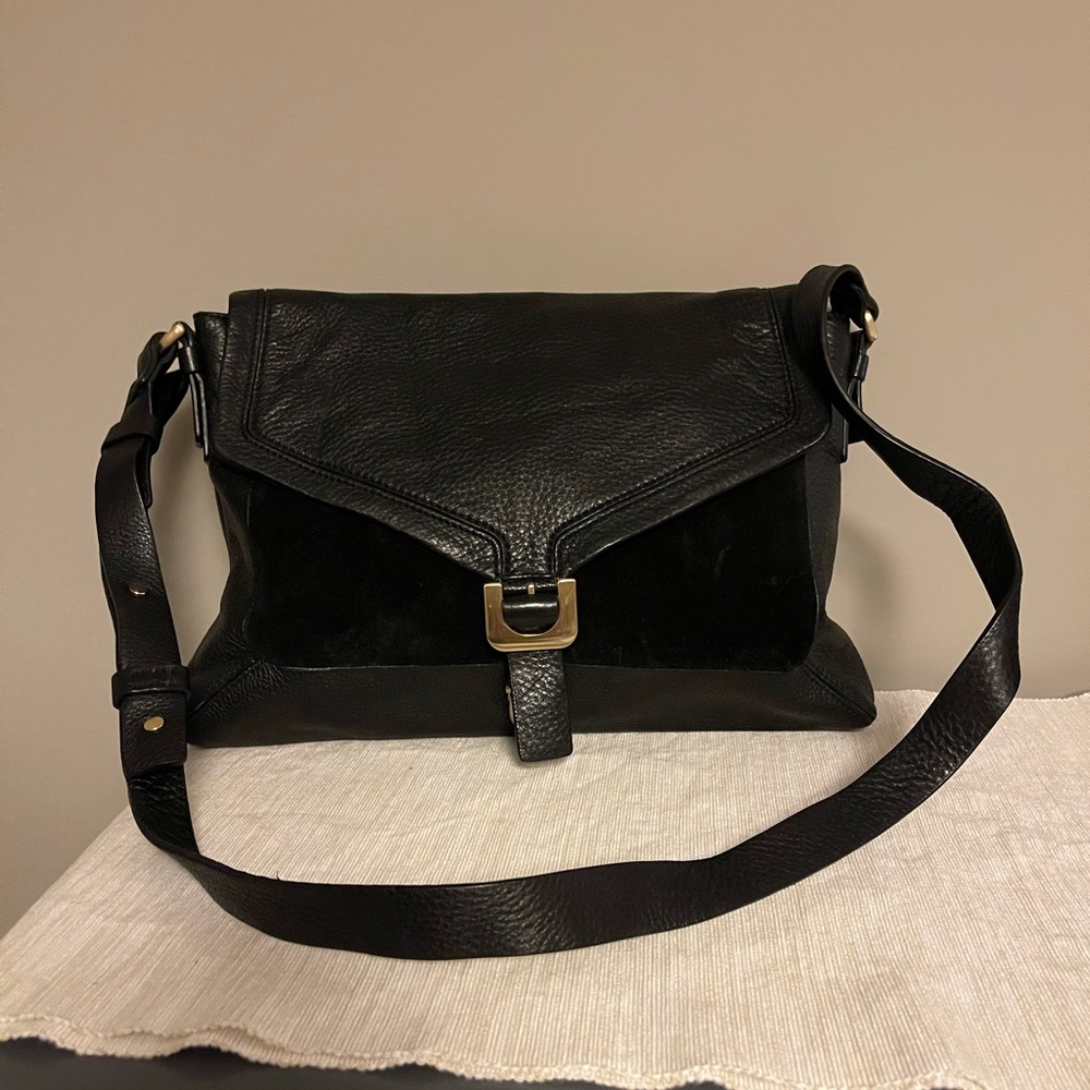 DVF Crossbody leather and suede chic bag!